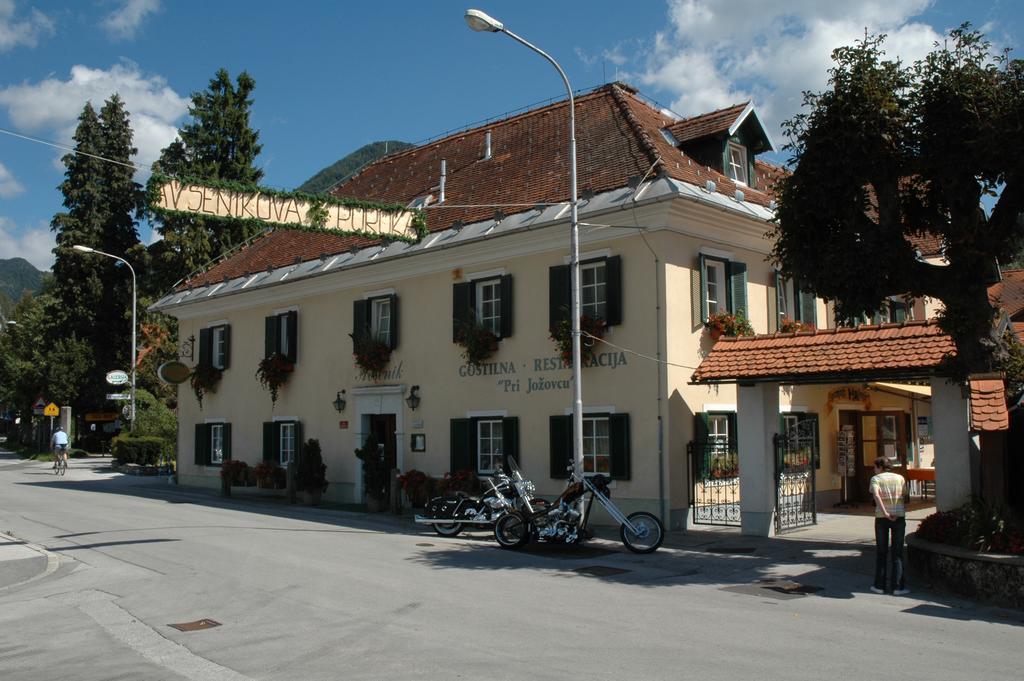 Guesthouse Avsenik Begunje na Gorenjskem Exteriér fotografie